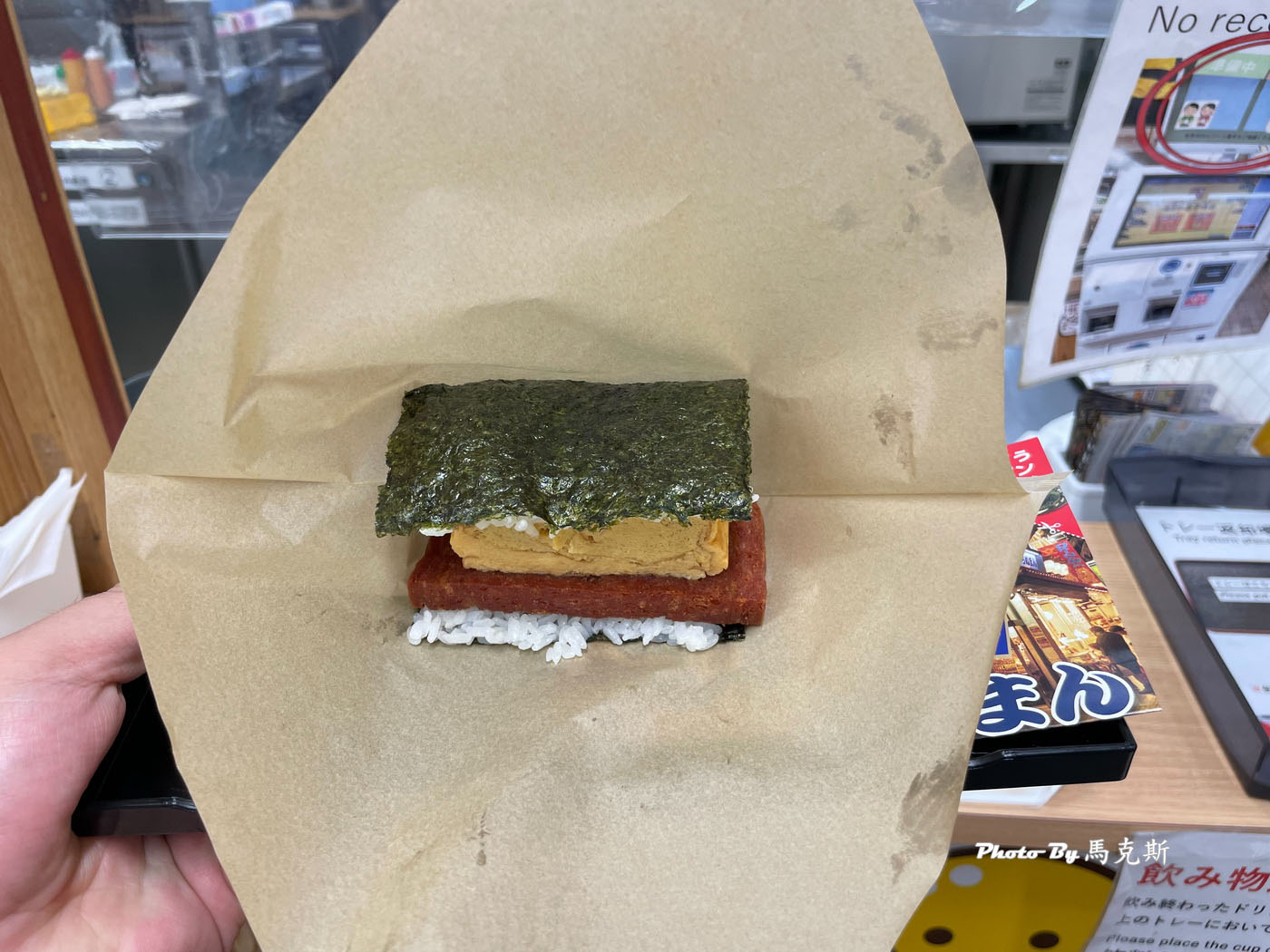 【沖繩美食推薦】福助玉子燒市場本通店｜藏身國際通人氣名店 超厚玉子燒美味飯糰 從早到晚都吃的到