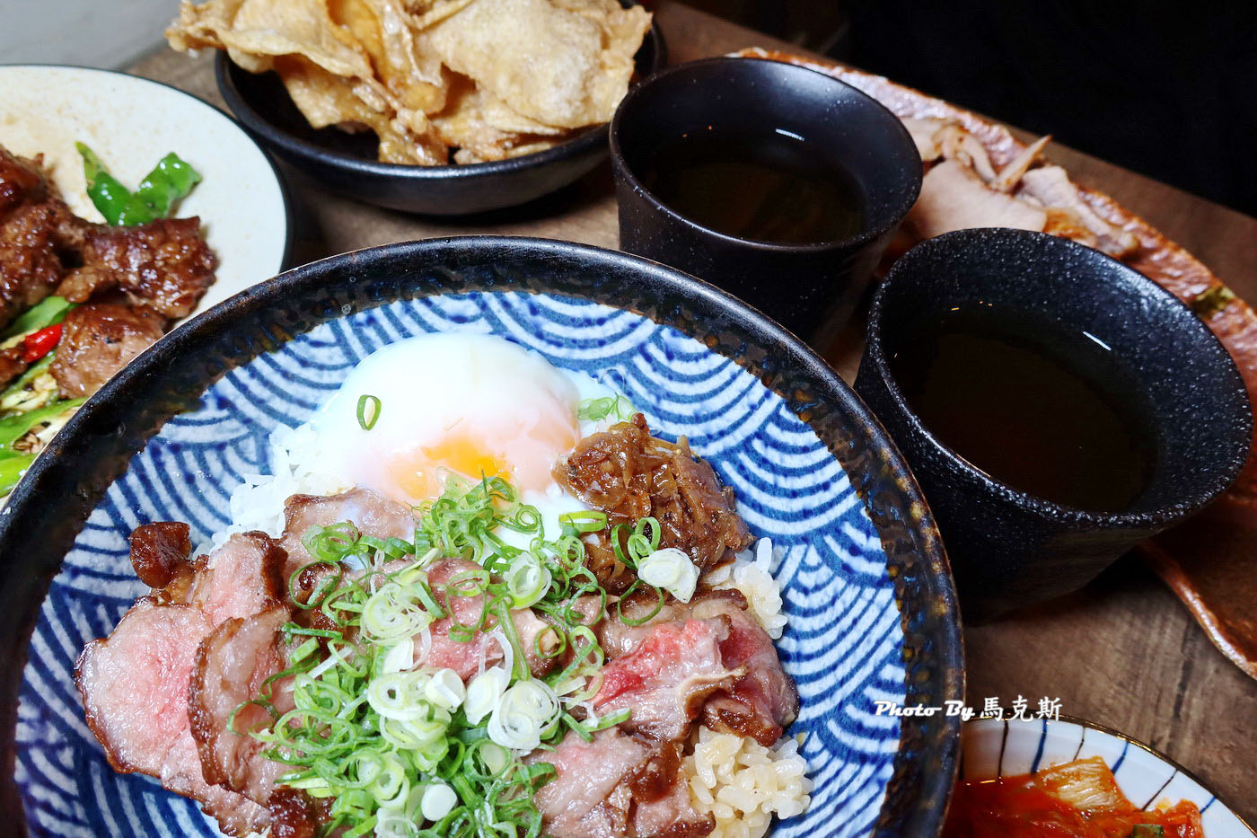 【台中西區美食推薦】稻·麥食堂｜創意型居酒屋 美術園道美味日式丼飯 晚餐到宵夜都吃的到 值得一嚐|外帶|外送|租借包場|