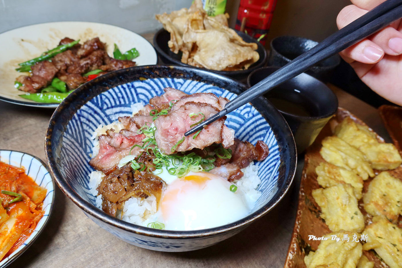 【台中西區美食推薦】稻·麥食堂｜創意型居酒屋 美術園道美味日式丼飯 晚餐到宵夜都吃的到 值得一嚐|外帶|外送|租借包場|