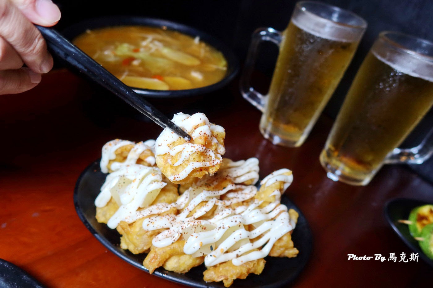 【台北士林美食推薦】雞老闆桶仔雞士林店｜士林夜市人氣居酒屋 消費滿額送桶仔雞 不限時聚餐小酌首選 近捷運劍潭站