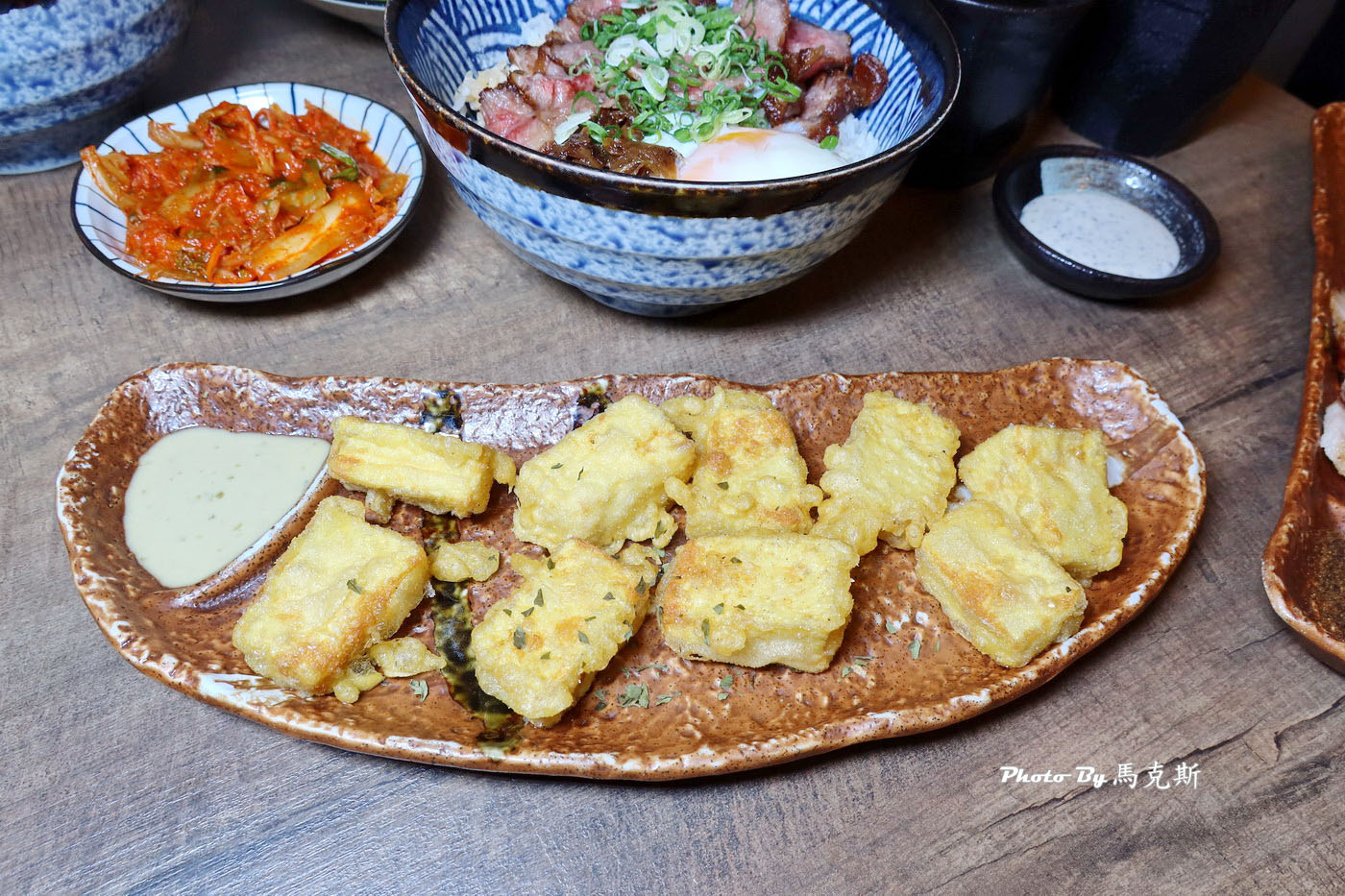 【台中西區美食推薦】稻·麥食堂｜創意型居酒屋 美術園道美味日式丼飯 晚餐到宵夜都吃的到 值得一嚐|外帶|外送|租借包場|