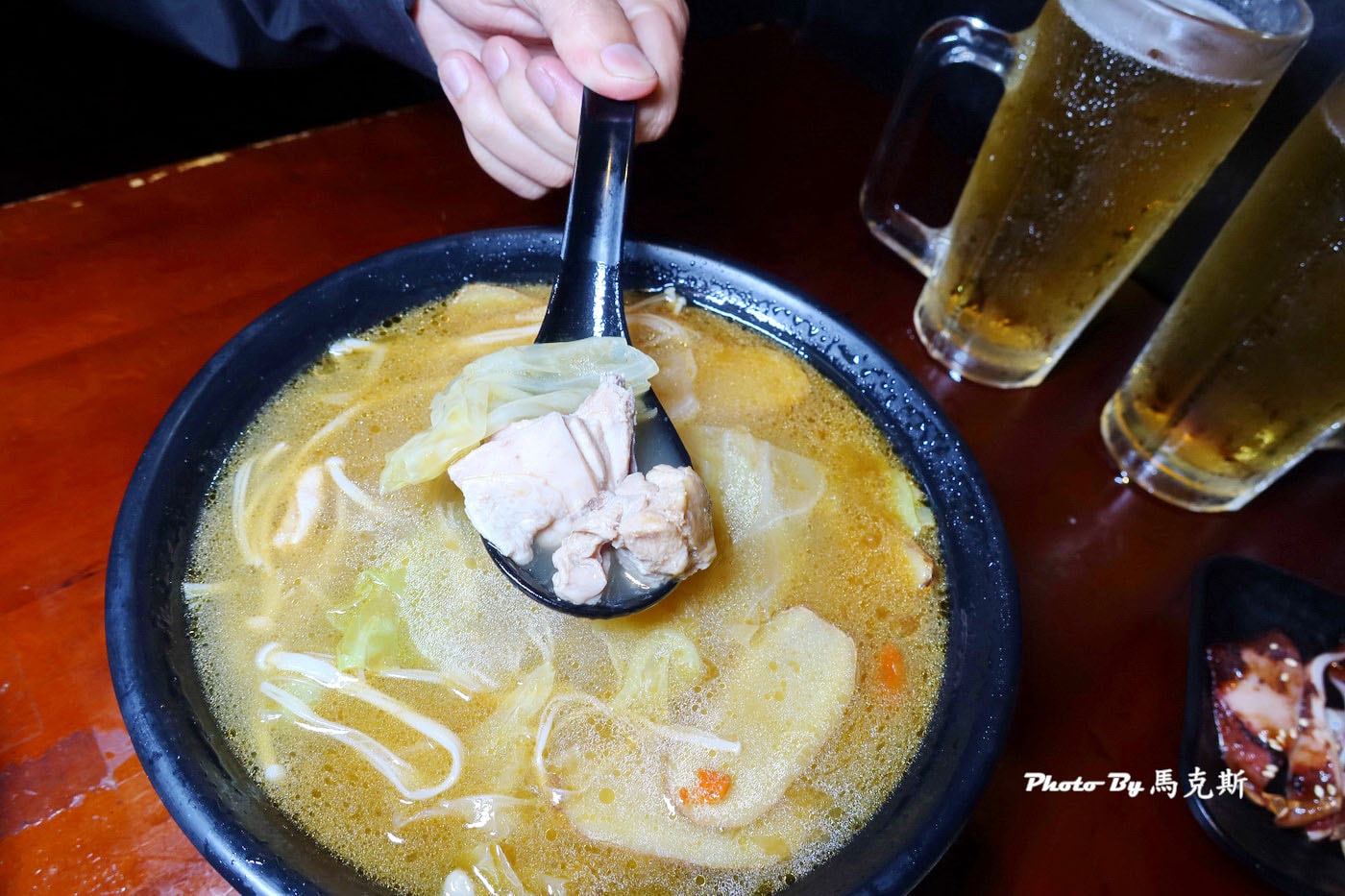 【台北士林美食推薦】雞老闆桶仔雞士林店｜士林夜市人氣居酒屋 消費滿額送桶仔雞 不限時聚餐小酌首選 近捷運劍潭站
