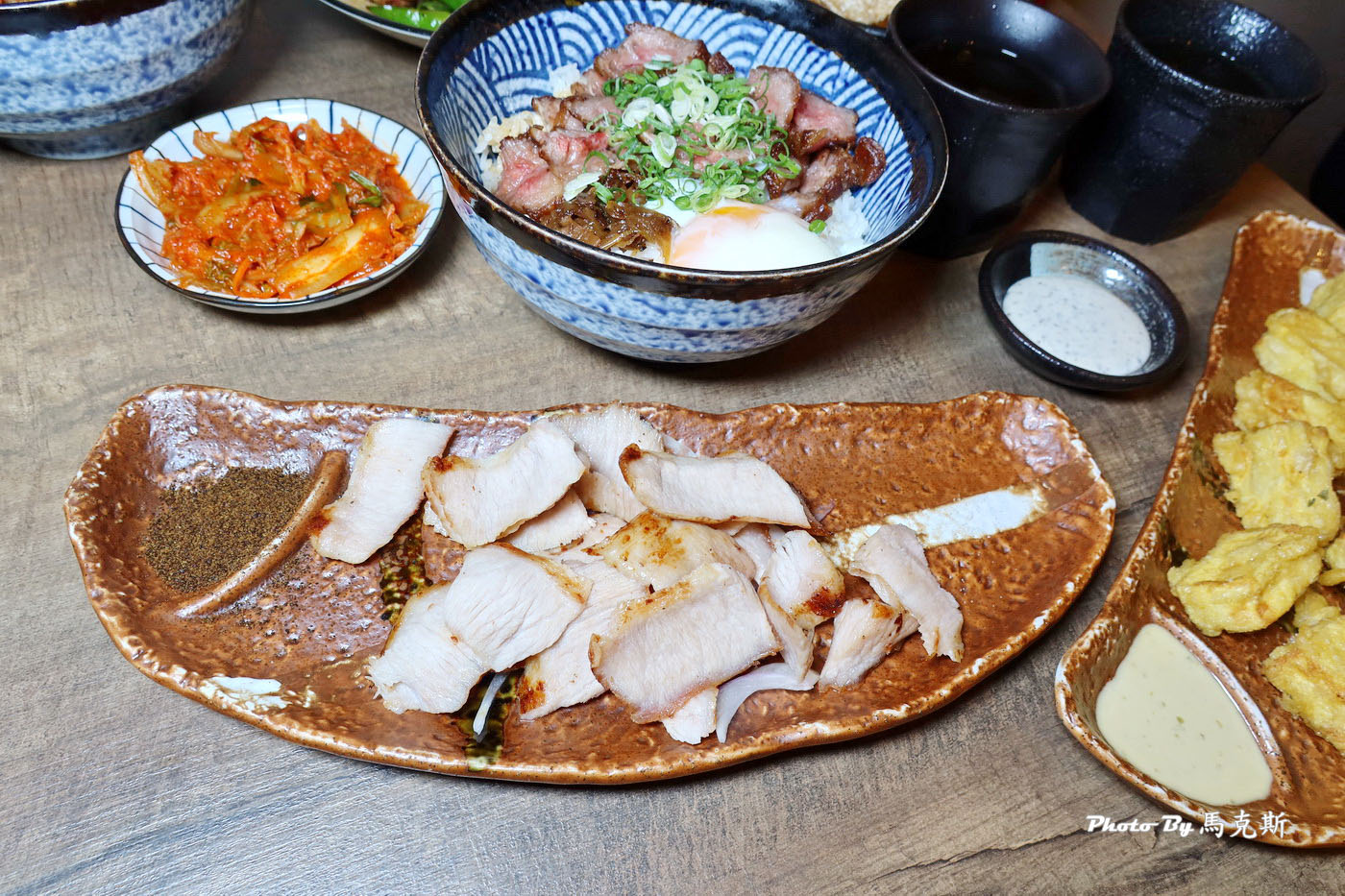 【台中西區美食推薦】稻·麥食堂｜創意型居酒屋 美術園道美味日式丼飯 晚餐到宵夜都吃的到 值得一嚐|外帶|外送|租借包場|