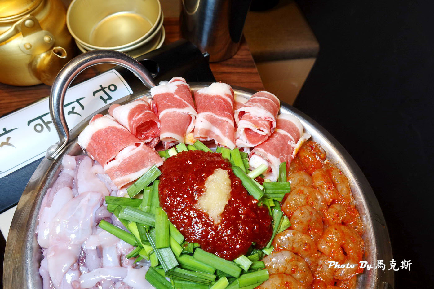 【台中北區美食推薦】釜山三味食堂 사위식당台中店｜來自韓國連鎖人氣章魚蝦鍋首店插旗台中 一鍋三味美味 韓國藝人也愛 小菜無限續 聚餐新選擇|一中商圈|中友百貨|