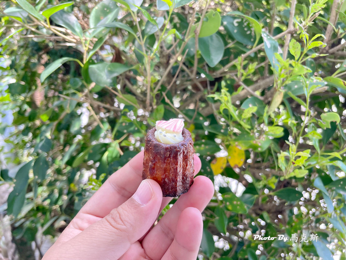 【沖繩浦添美食推薦】Houki Boshiほうき星可麗露港川本店｜港川外人住宅人氣可麗露店 外酥內軟Q好吃 當伴手禮也很適合