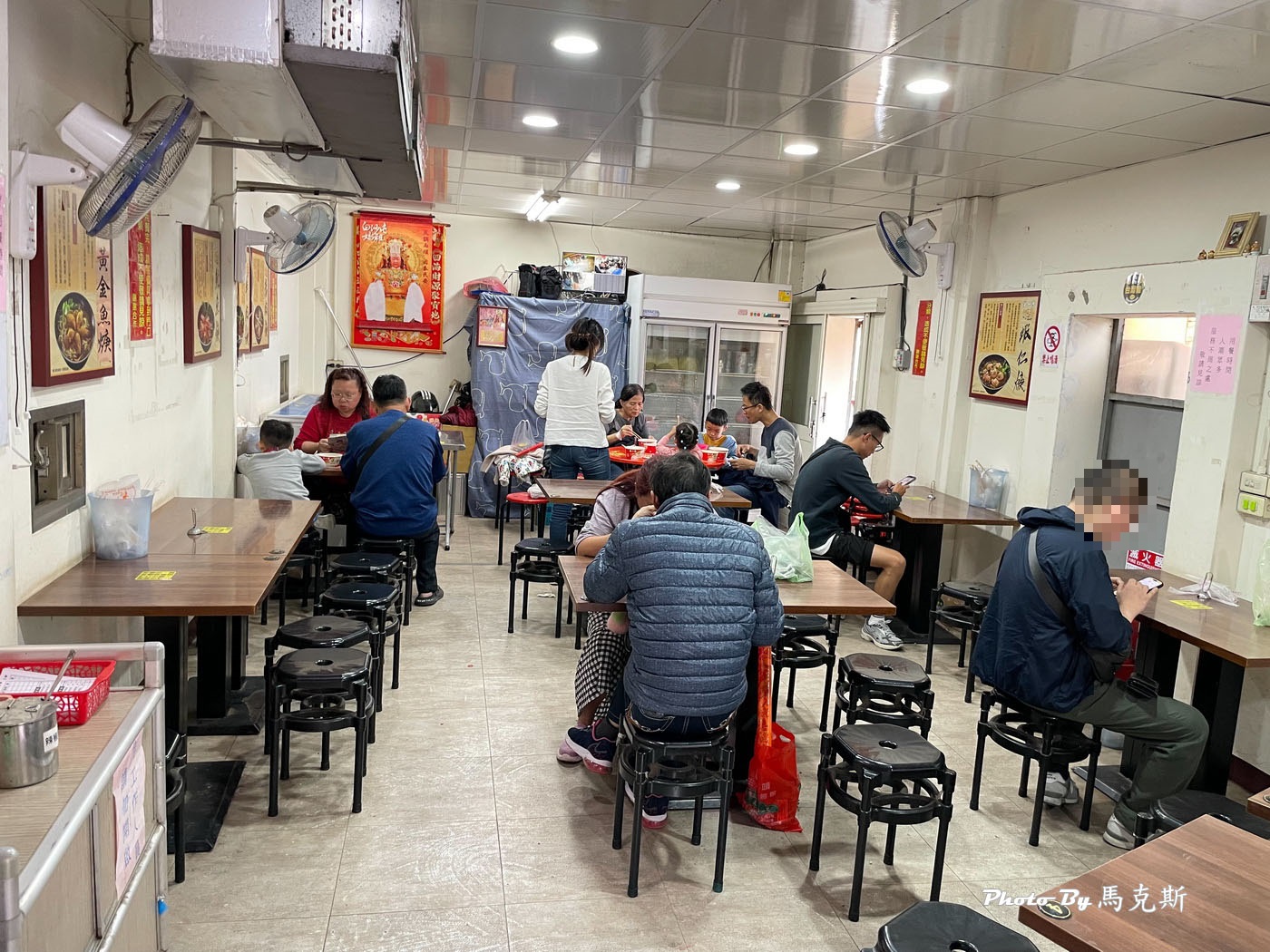 【苗栗通霄美食推薦】第一香焿專賣店苗栗通霄店｜白沙屯拱天宮前的美食小吃 首推黃金魚焿麵 參拜拱天宮 買好吃阿財客家發粿