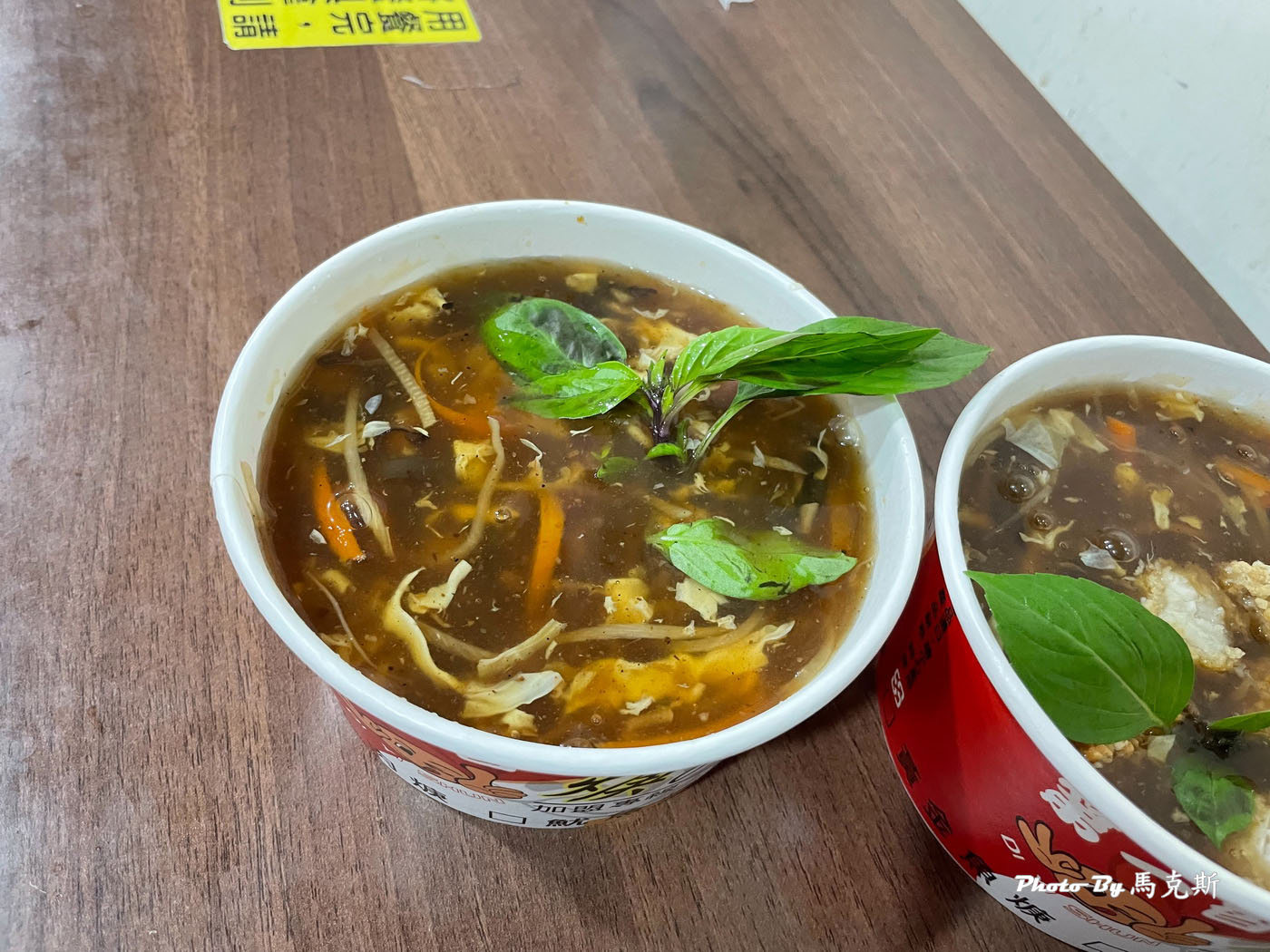 【苗栗通霄美食推薦】第一香焿專賣店苗栗通霄店｜白沙屯拱天宮前的美食小吃 首推黃金魚焿麵 參拜拱天宮 買好吃阿財客家發粿