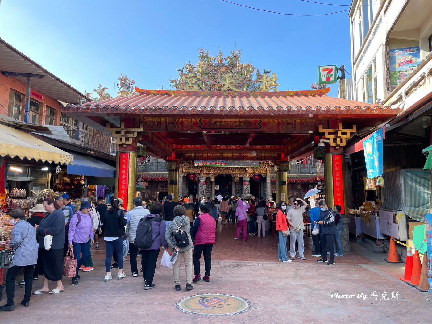 【苗栗通霄美食推薦】第一香焿專賣店苗栗通霄店｜白沙屯拱天宮前的美食小吃 首推黃金魚焿麵 參拜拱天宮 買好吃阿財客家發粿