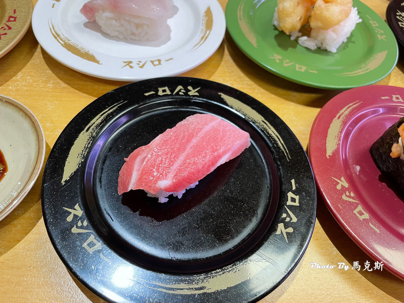 【台中北屯美食推薦】スシロー壽司郎台中北屯松竹店｜日本第一迴轉壽司品牌 每盤30元起 食材新鮮又好吃|外帶外送|總站夜市|好市多北台中店|