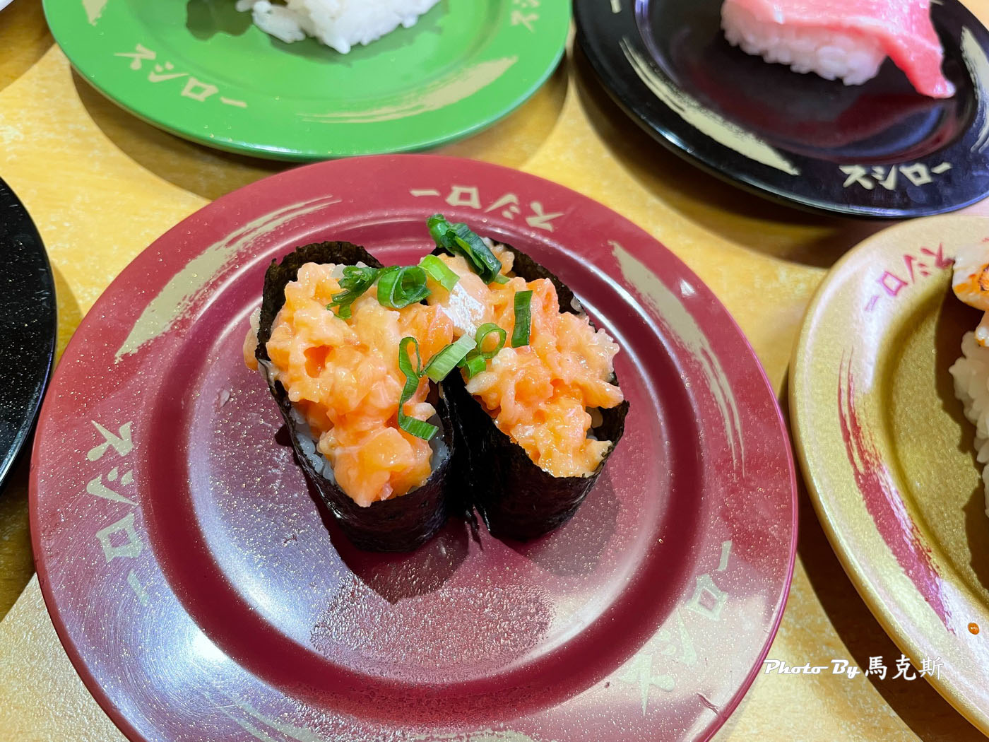 【台中北屯美食推薦】スシロー壽司郎台中北屯松竹店｜日本第一迴轉壽司品牌 每盤30元起 食材新鮮又好吃|外帶外送|總站夜市|好市多北台中店|
