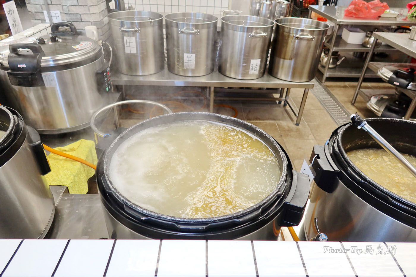 【宜蘭礁溪美食推薦】動涮溫體涮涮鍋｜新開幕 全台首創個人溫體肉火鍋 海鮮大盛合鍋新鮮豐盛 蔬食自助吧吃到飽 聚餐聚會首選|礁溪火車站|附設停車場|