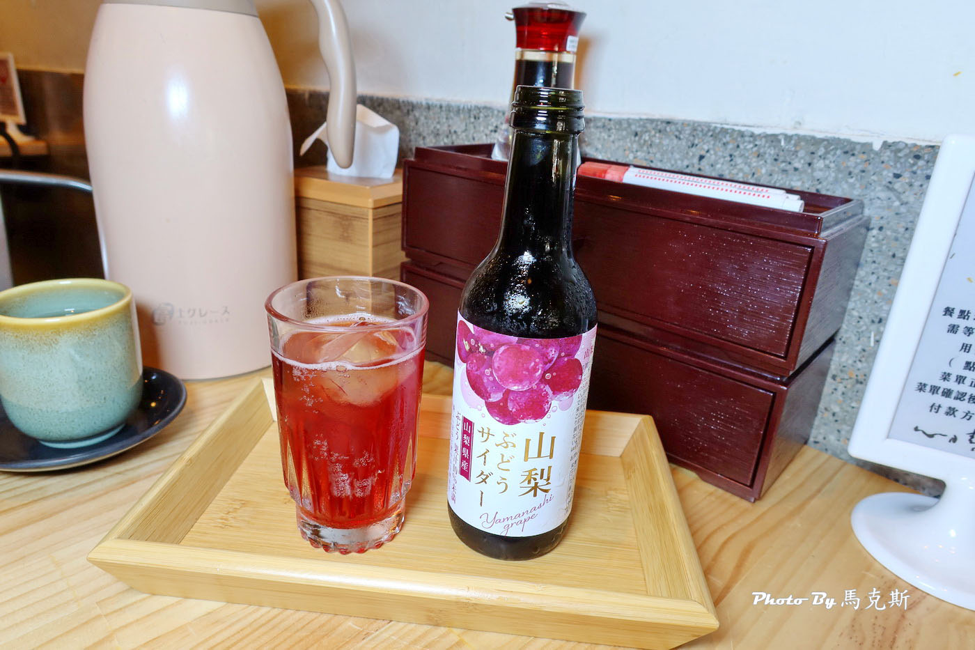 【嘉義西區美食推薦】心晴日式定食專売｜人氣唐揚雞排飯糰套餐豐盛美味 特上刺身海鮮丼厚切又新鮮 生意好值得再訪|外帶|嘉義火車站|嘉義文化路夜市|