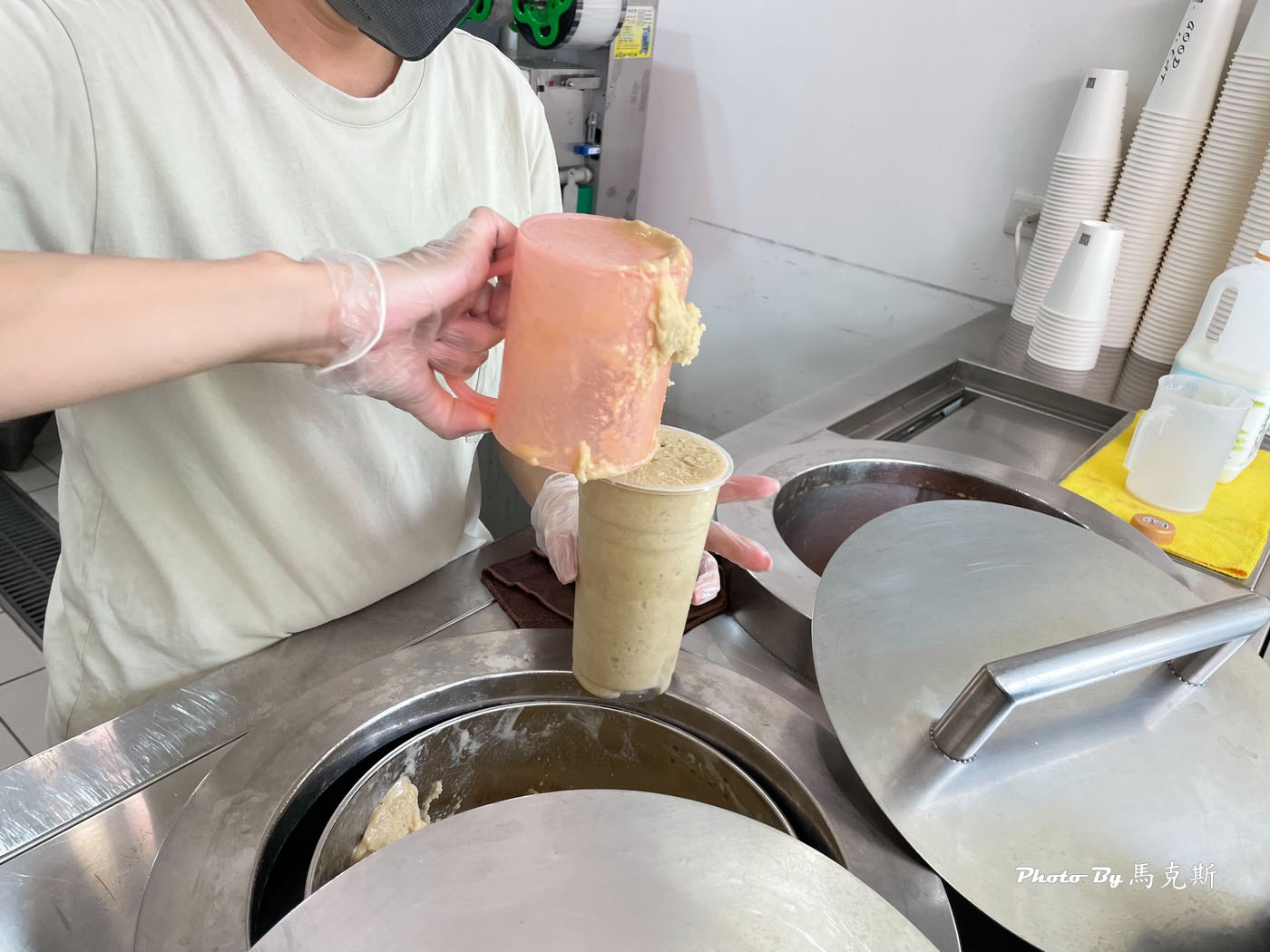 【嘉義西區美食推薦】穀壹綠豆沙專門店｜在地人氣消暑必喝飲品 綠豆沙和木瓜冰沙香濃醇就是要來一杯|外帶|嘉義文化路夜市|