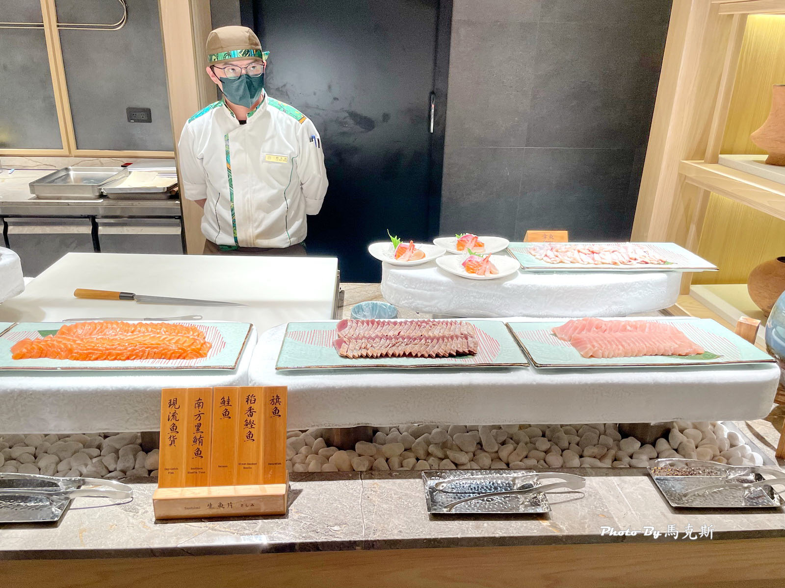 【台中北屯吃到飽推薦】島語台中漢神洲際店|有全台最難訂的自助百匯吃到飽 松葉蟹腳生蠔干貝等無限供應 假日晚餐還有龍蝦|評價|訂位|台中吃到飽| - 第11張圖 【台中北屯吃到飽推薦】島語台中漢神洲際店|有全台最難訂的自助百匯吃到飽 松葉蟹腳生蠔干貝等無限供應 假日晚餐還有龍蝦|評價|訂位|台中吃到飽|
