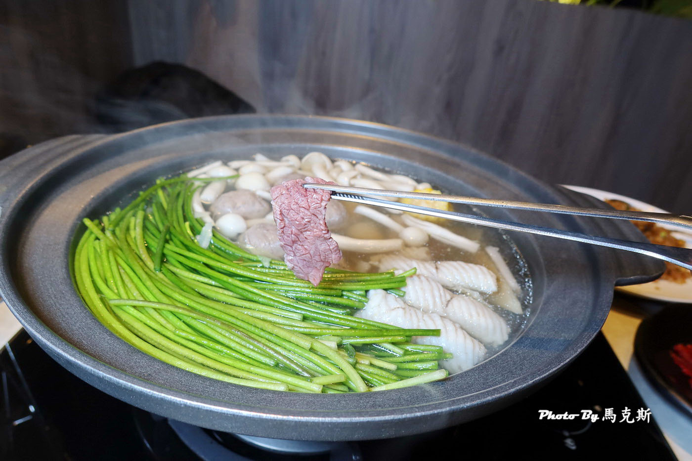 【台中北屯美食推薦】牛境溫體牛涮涮鍋|每日新鮮直送限量供應溫體牛 結合台中熱炒一次滿足 聚餐聚會新選擇|外帶|漢神洲際|台中洲際棒球場| - 第20張圖 【台中北屯美食推薦】牛境溫體牛涮涮鍋|每日新鮮直送限量供應溫體牛 結合台中熱炒一次滿足 聚餐聚會新選擇|外帶|漢神洲際|台中洲際棒球場|