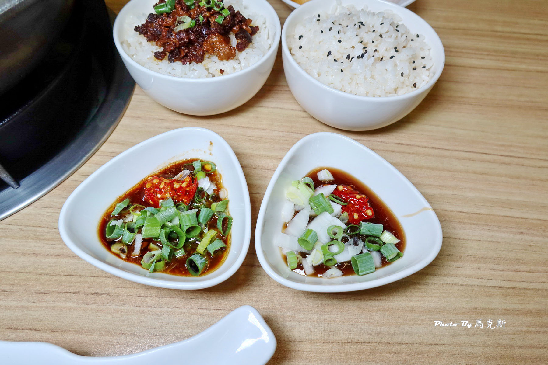 【台中北區美食推薦】夯牛溫體牛肉火鍋|選用台南溫體牛每日新鮮直送 輕涮鮮嫩甜美可口 還有熱炒的選擇 聚餐聚會首選|外帶|宵夜|中國醫美食| - 第14張圖 【台中北區美食推薦】夯牛溫體牛肉火鍋|選用台南溫體牛每日新鮮直送 輕涮鮮嫩甜美可口 還有熱炒的選擇 聚餐聚會首選|外帶|宵夜|中國醫美食|