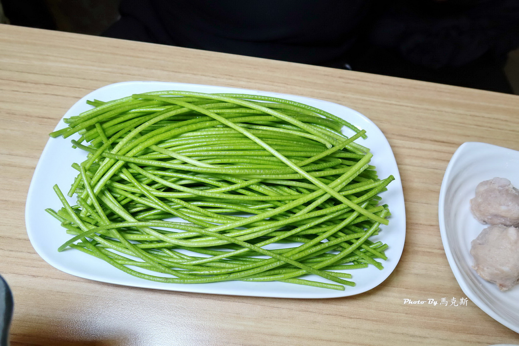【台中北區美食推薦】夯牛溫體牛肉火鍋|選用台南溫體牛每日新鮮直送 輕涮鮮嫩甜美可口 還有熱炒的選擇 聚餐聚會首選|外帶|宵夜|中國醫美食| - 第27張圖 【台中北區美食推薦】夯牛溫體牛肉火鍋|選用台南溫體牛每日新鮮直送 輕涮鮮嫩甜美可口 還有熱炒的選擇 聚餐聚會首選|外帶|宵夜|中國醫美食|