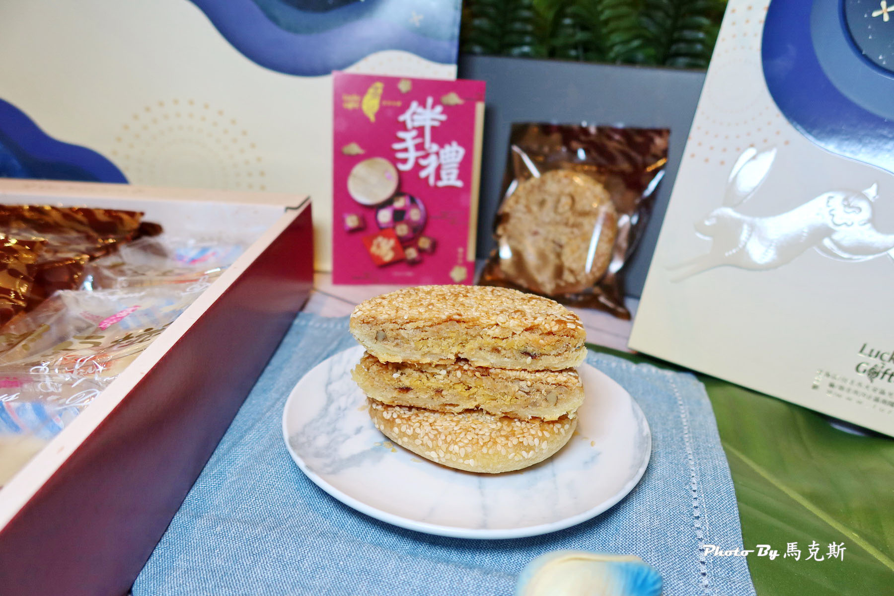 【台北美食推薦】喜之坊|玉兔獻圓滿圓片牛軋糖禮盒 中秋悅禮中秋月餅禮盒 中秋節限定送禮新選擇 高CP值禮盒推薦|自取|宅配|團購美食| - 第21張圖 【台北美食推薦】喜之坊|玉兔獻圓滿圓片牛軋糖禮盒 中秋悅禮中秋月餅禮盒 中秋節限定送禮新選擇 高CP值禮盒推薦|自取|宅配|團購美食|